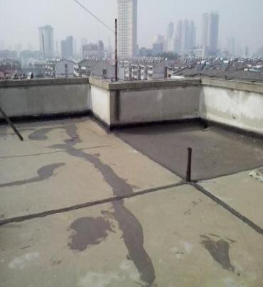 讷河漏水维修 楼顶漏水是什么原因，楼顶漏水维修方法是什么?